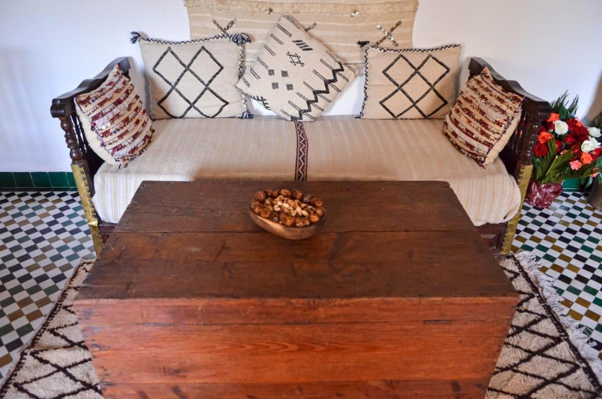 Appartement Khmissa Fez Esterno foto