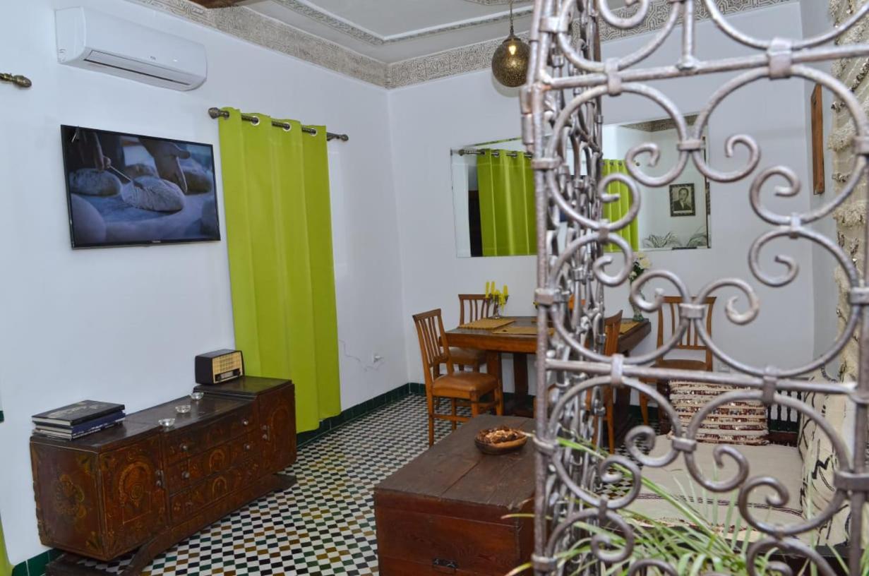 Appartement Khmissa Fez Esterno foto