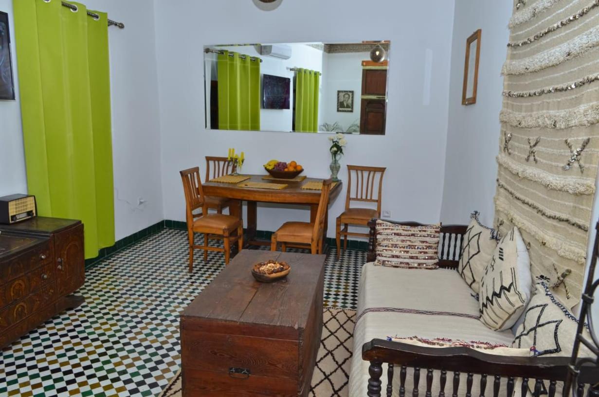 Appartement Khmissa Fez Esterno foto