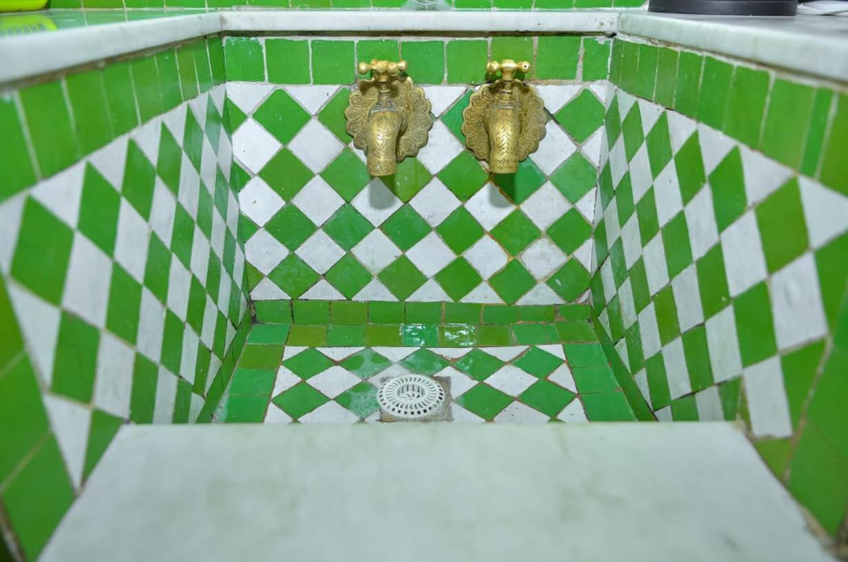 Appartement Khmissa Fez Esterno foto